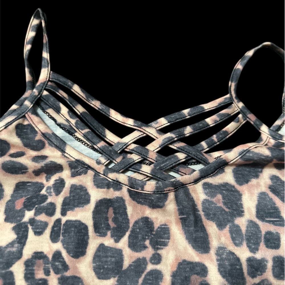 Leopard Tank - Picture 2 of 2